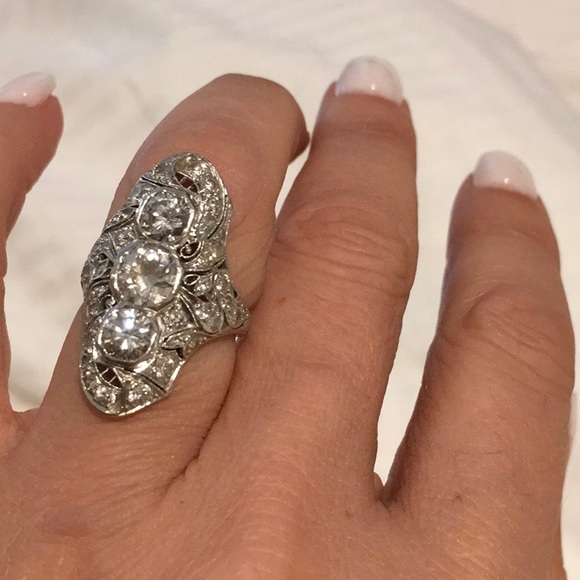 None Jewelry - 💥HP💥ANTIQUE PLATINUM DIAMOND RING EDWARDIAN